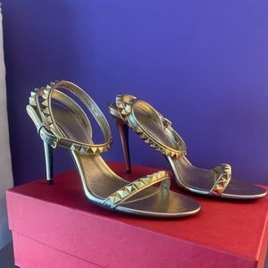 ROCKSTUD NO LIMIT SANDAL IN METALLIC NAPPA 100MM